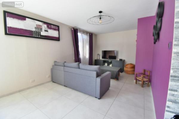 Maison à vendre à Saint-Martin-du-Fouilloux dans le Maine-et-Loire (49170), ref : 49019-3441