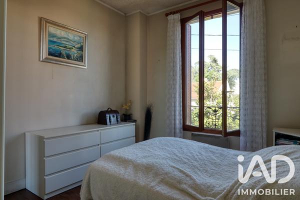 Maison à vendre 5 pièces 85 m² Houilles