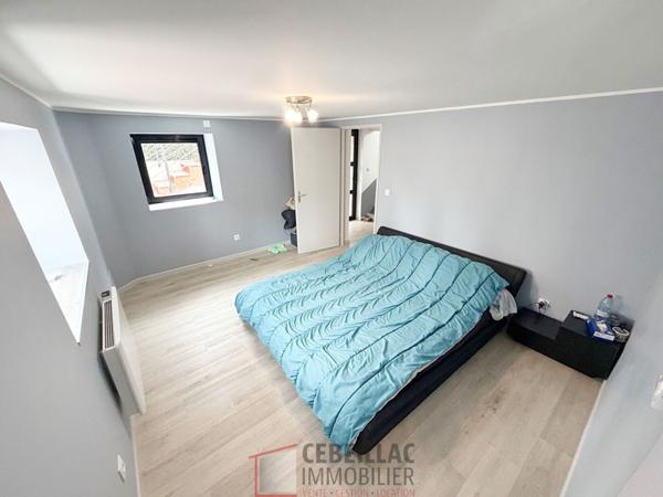 Maison 6 pièce(s) 4 chambre(s) 141.78 m²