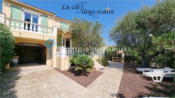 Villa
                                                                                                                                                                                                                                                                                                                        4 pièce(s)                                                                                                                                                                                                          3 chambre(s)                                                                                                                                                                                                          70  m²