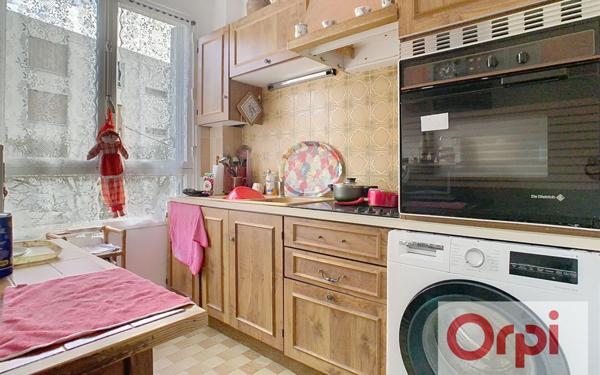 Appartement à vendre    3 pièces • 47,92 m2 Issy-les-Moulineaux