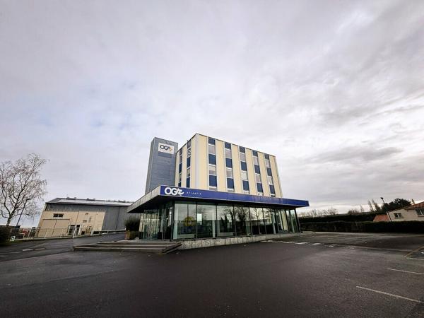 Bureaux - 209 m² - à vendre - zone Nord La Roche-sur-Yon