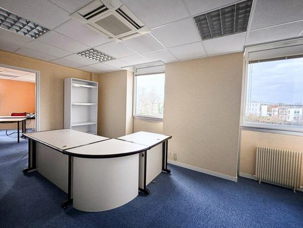 Bureaux - 209 m² - à vendre - zone Nord La Roche-sur-Yon