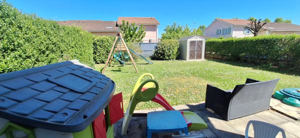 Maison de ville récente 3 CH à vendre à Bourg-en-Bresse - Confort et emplacement idéal