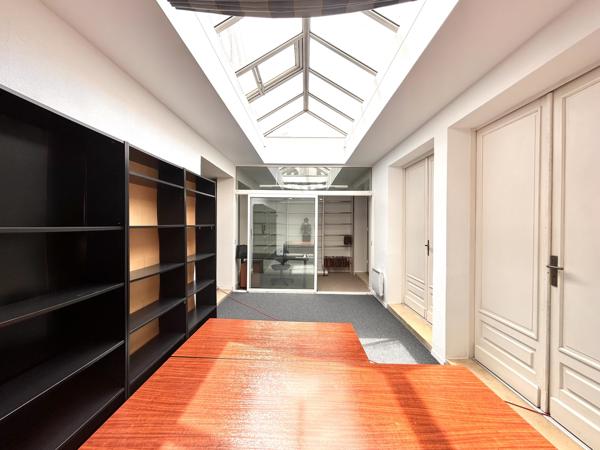 Bureaux à louer à Bordeaux quartier Mériadeck avec espaces modulables