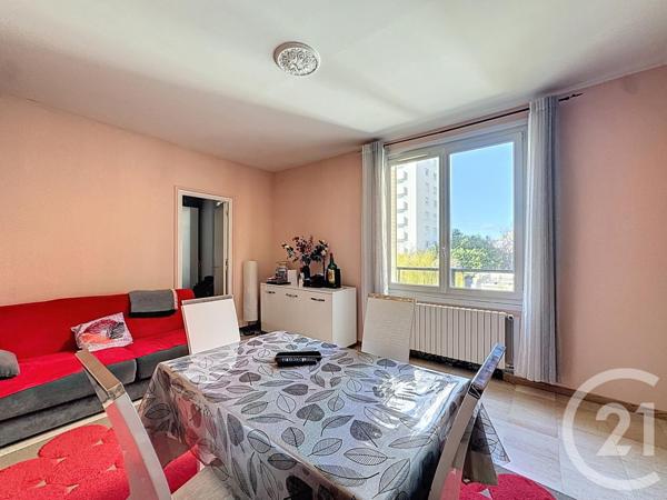 Appartement F3 à vendre  3 pièces - 67 m2 AUBERVILLIERS - 93