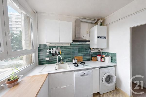 Appartement F3 à vendre  3 pièces - 67 m2 AUBERVILLIERS - 93