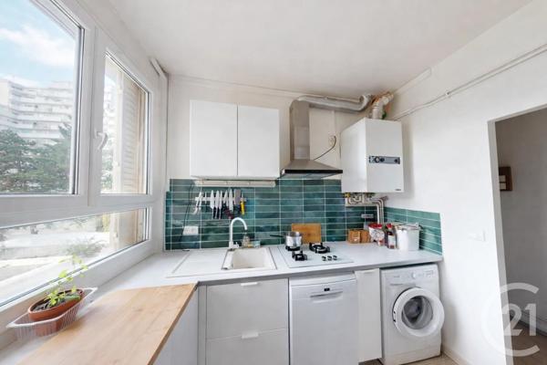 Appartement F3 à vendre  3 pièces - 67 m2 AUBERVILLIERS - 93