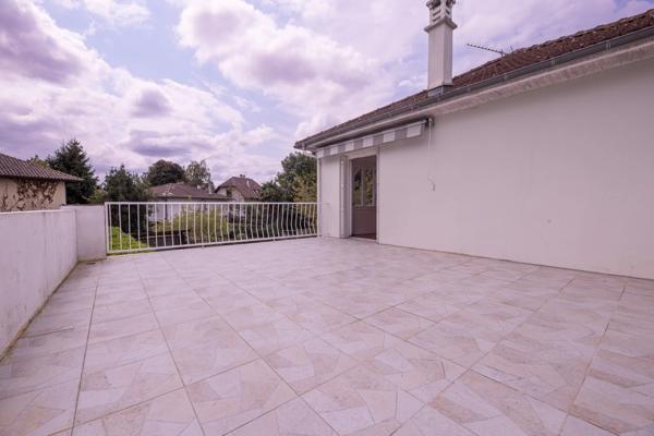 BILLÈRE (64) – Maison familiale de 126 M² – 4 chambres et bureau – Terrasse, garage et grand jardin.