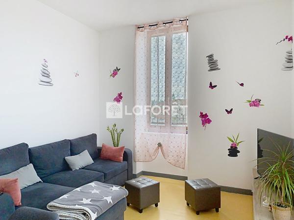 Location appartement près de NEUFCHATEAU - 4 pièce(s) - 100 m² - 540 €/mois