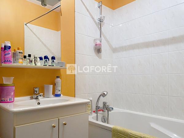 Location appartement près de NEUFCHATEAU - 4 pièce(s) - 100 m² - 540 €/mois