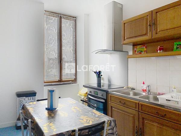 Location appartement près de NEUFCHATEAU - 4 pièce(s) - 100 m² - 540 €/mois