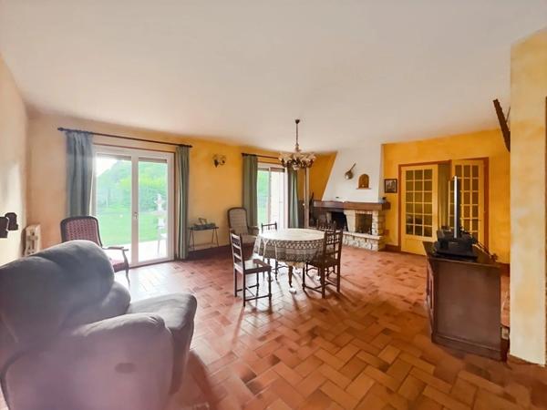 Vente Maison 8 pièces 175 m2 à Moret-Loing-Et-Orvanne