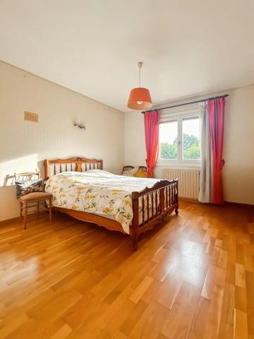 Vente Maison 8 pièces 175 m2 à Moret-Loing-Et-Orvanne