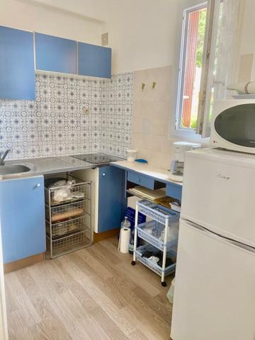 Studio avec terrasse et garage