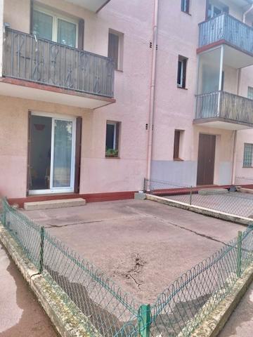 Studio avec terrasse et garage