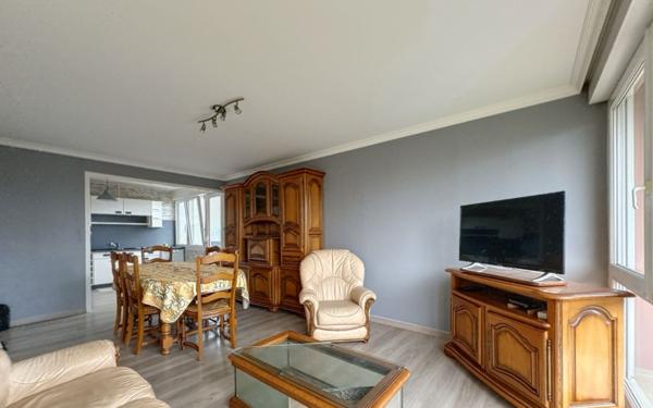 Appartement à vendre    5 pièces • 82,30 m2 Le Mans