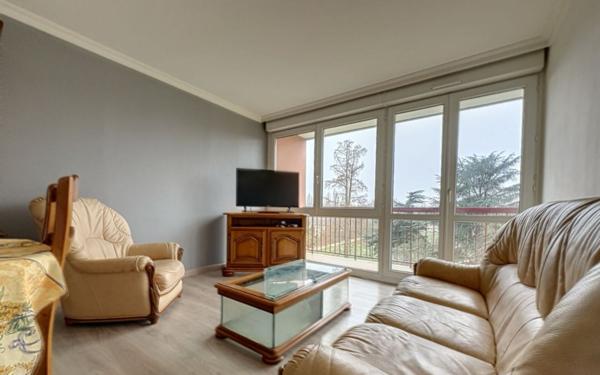 Appartement à vendre    5 pièces • 82,30 m2 Le Mans