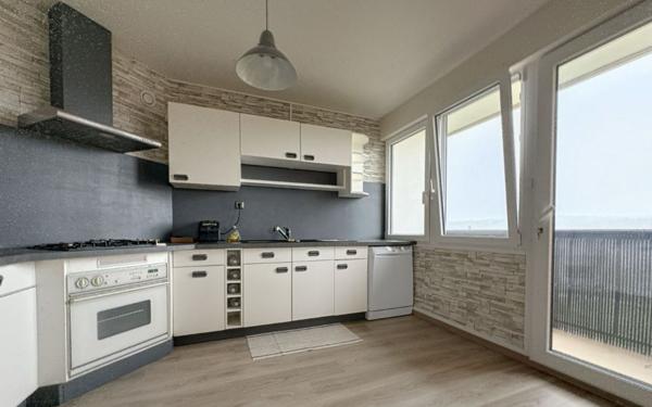 Appartement à vendre    5 pièces • 82,30 m2 Le Mans