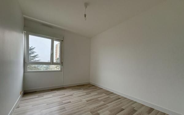 Appartement à vendre    5 pièces • 82,30 m2 Le Mans