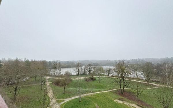 Appartement à vendre    5 pièces • 82,30 m2 Le Mans