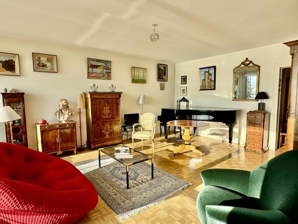 Le Havre (76600) LE HAVRE APPARTEMENT 104 M2 VUE MER ÉTAGE ÉLEVÉ 3 CHAMBRES