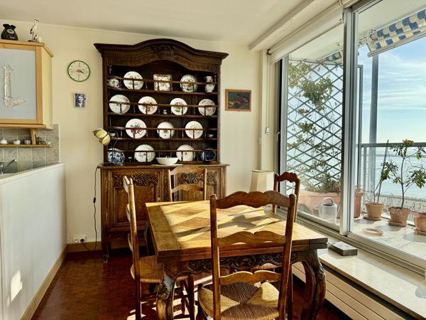 Le Havre (76600) LE HAVRE APPARTEMENT 104 M2 VUE MER ÉTAGE ÉLEVÉ 3 CHAMBRES