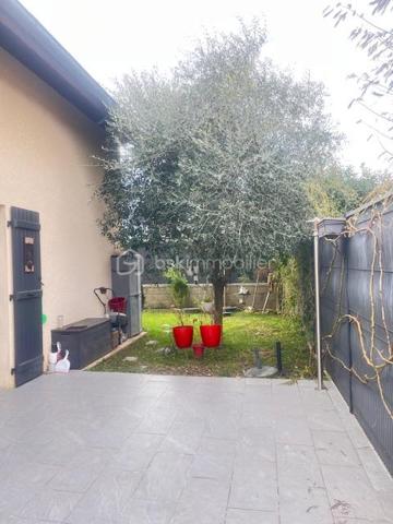 Maison jumelee de 97 m²