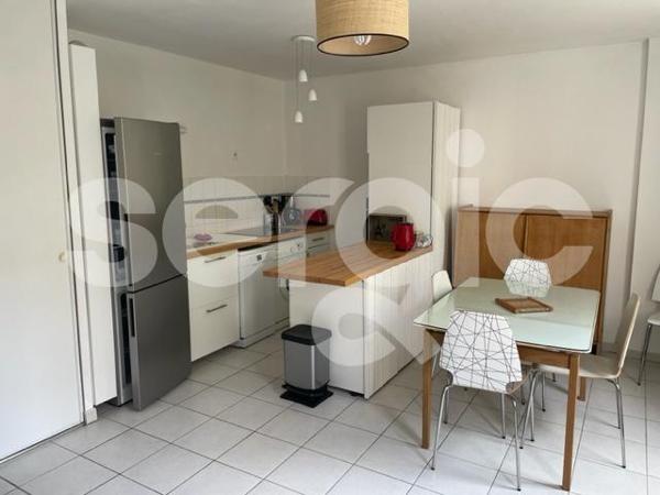 Location 1 Pieces 29 60280 Margny Les Compiegne 43 0783 04 0078