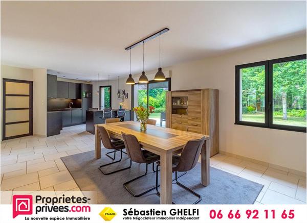 belle maison avec 4 chambres dont 1 suite avec superbe parc arboré