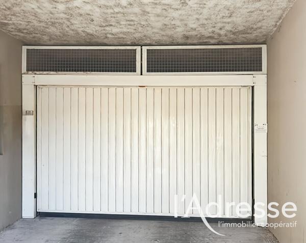 Parking / box - La Seyne Sur Mer - 13 m2