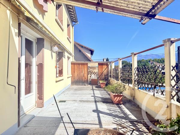 Appartement F4 à vendre  4 pièces - 117,62 m2 SEYSSINET PARISET - 38