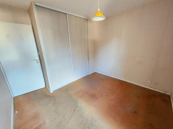 Appartement 2 pièces à Toulouse 31400 - terrasse, cave, parking