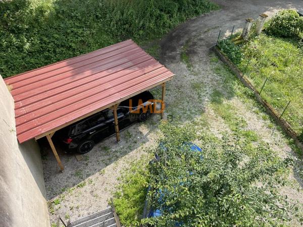 Aveyron, maison de deux appartements