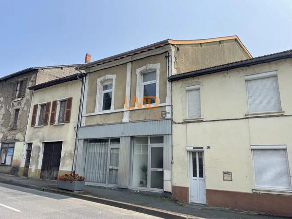 Aveyron, maison de deux appartements