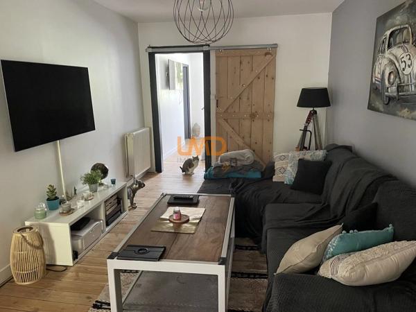 Aveyron, maison de deux appartements