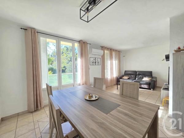 Appartement F4 à vendre  4 pièces - 64,94 m2 TOULON - 83