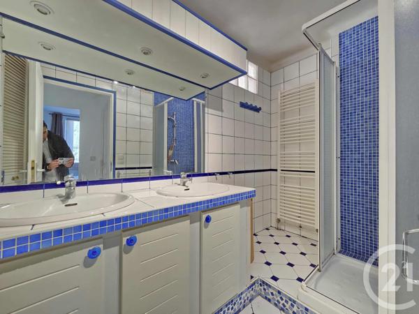 Appartement F4 à vendre  4 pièces - 64,94 m2 TOULON - 83