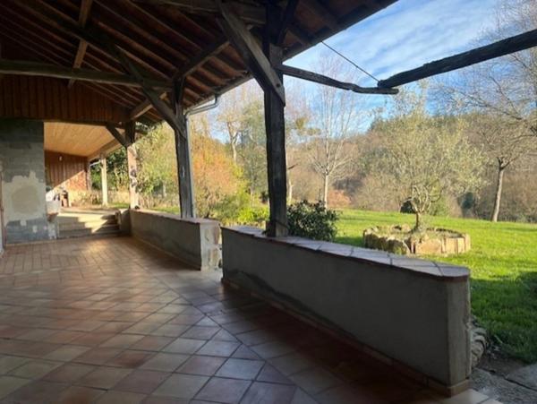 MARCIAC(32) proche, BELLE PROPRIETE GASCONNE 3ha, maison de maitre, 4 gîtes, piscine, boxes à chevaux