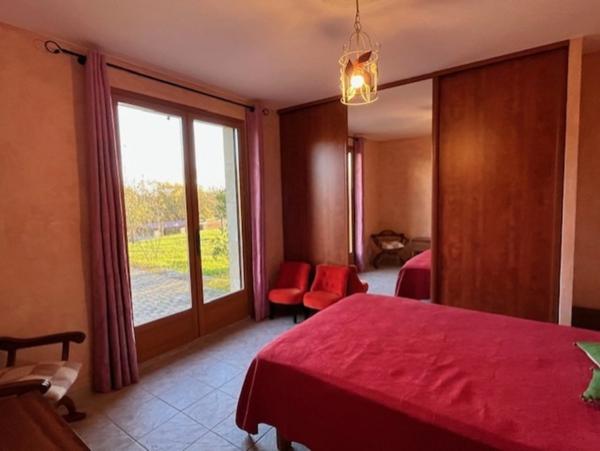 MARCIAC(32) proche, BELLE PROPRIETE GASCONNE 3ha, maison de maitre, 4 gîtes, piscine, boxes à chevaux