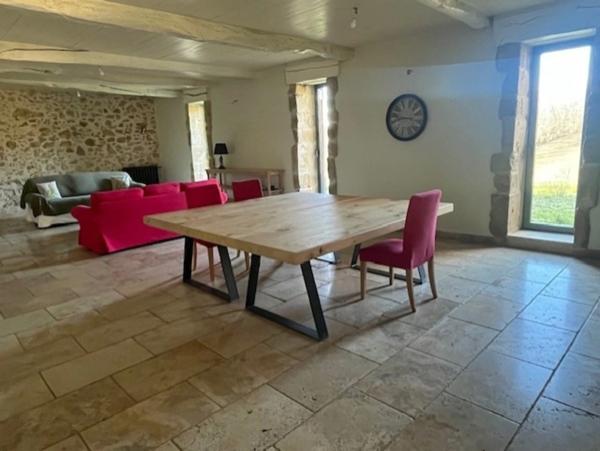 MARCIAC(32) proche, BELLE PROPRIETE GASCONNE 3ha, maison de maitre, 4 gîtes, piscine, boxes à chevaux