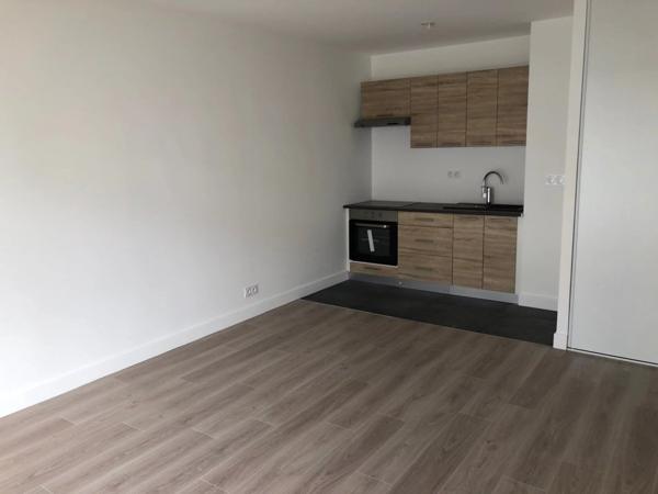 Location Appartement 2 pièces 40 m2 à Lucé