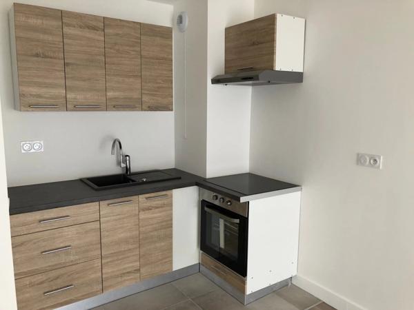 Location Appartement 2 pièces 40 m2 à Lucé