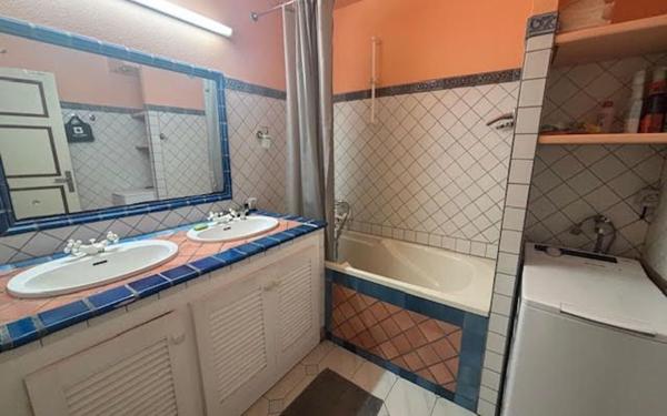 Appartement à louer    1 pièce •  Saint-François