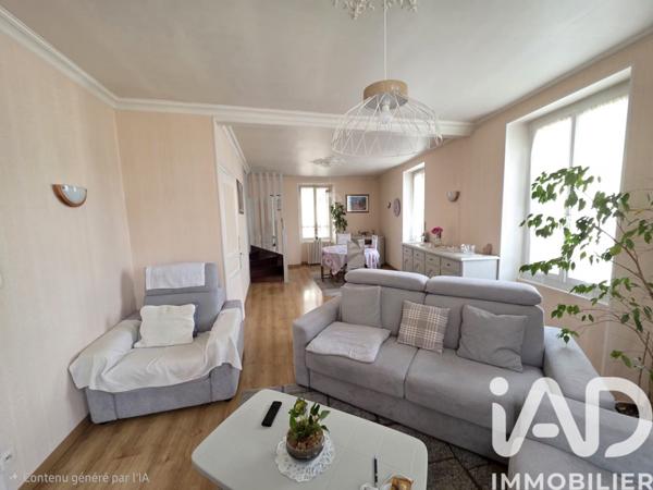 Maison à vendre 7 pièces 137 m² Freneuse
