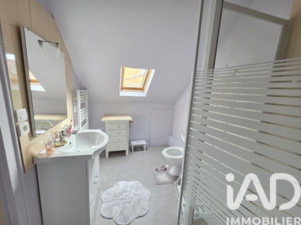 Maison à vendre 7 pièces 137 m² Freneuse
