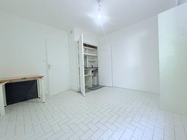 Appartement - 1 pièce(s) - 17 m2