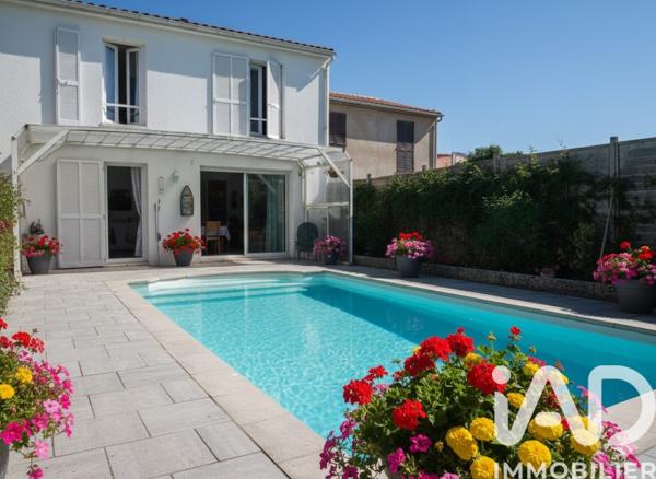 Maison à vendre 5 pièces 96 m² Rochefort