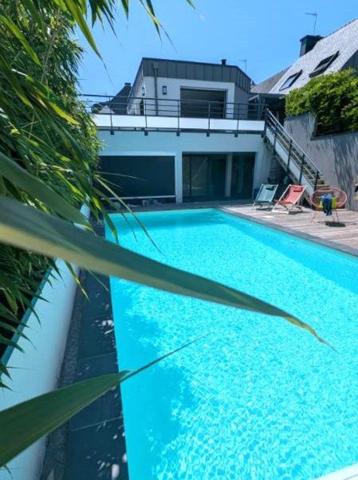 Maison à LARMOR-PLAGE, 56260 - 7 pièces 220m²