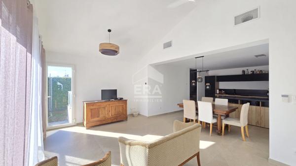 Maison rénovée de 100 m² habitables sur un Terrain 915 m² , Suite parentale & espace indépendant